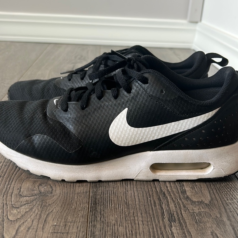 Nike Air Maxes